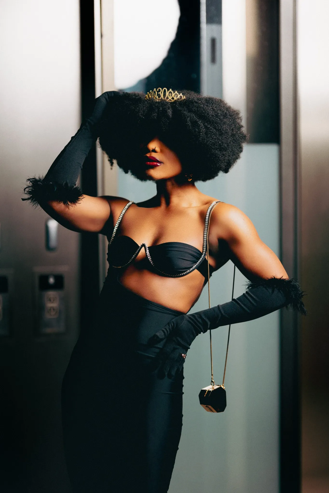 Eagle Productions Portraits Woman Afro Black Outfit Elevator